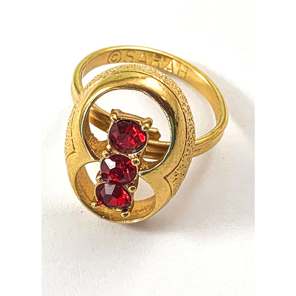 Sarah Coventry 1973 "Fire Fly" Gold-Tone Ring with Three Red Crystals - Size 6 - Picture 4 of 5